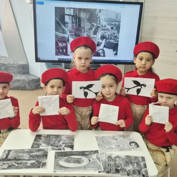 82 года со дня снятия блокады города Ленинграда