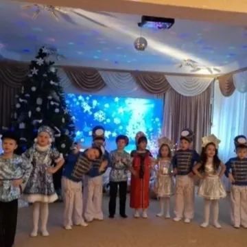 Утренник по мотивам русской народной сказки "Снегурочка"