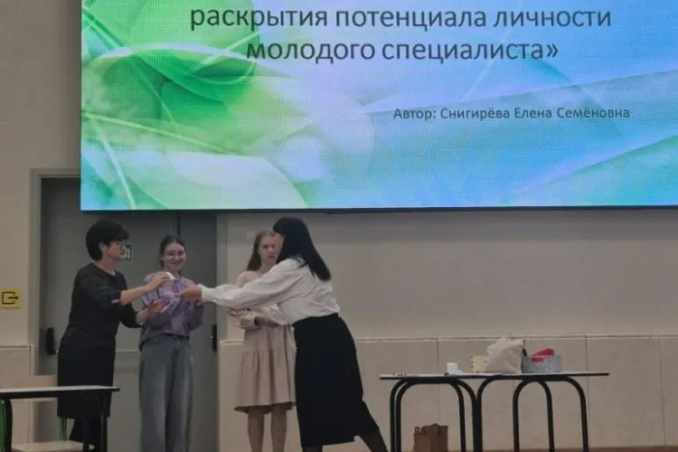 Районный этап городского конкурса «Наставник года 2025»
